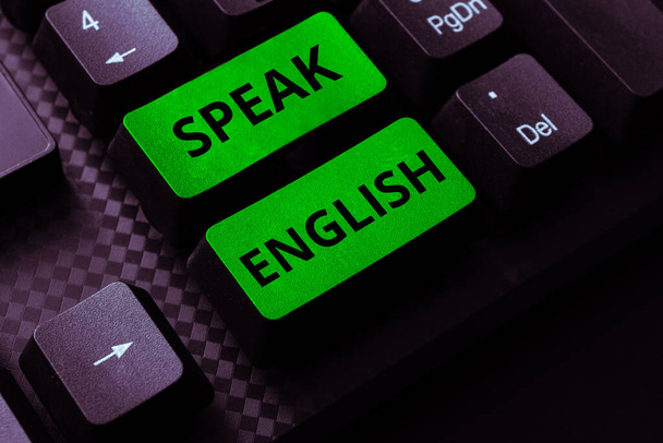 Εγγραφείτε εμφανίζοντας Speak Αγγλικά, Word Γράφτηκε στις Μελέτη μια άλλη ξένη γλώσσα σε απευθείας σύνδεση λεκτικά μαθήματα - Φωτογραφία, εικόνα