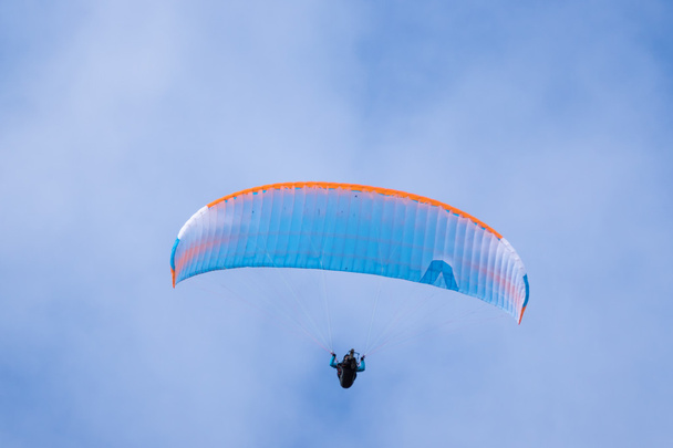 Gleitschirmfliegen auf Teneriffa - Foto, Bild