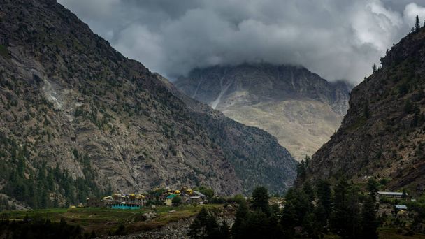 Lahaul and Spiti, Himachal Pradesh, India - 12 September 2021 : Village in Mountains covered by clouds. - Foto, immagini