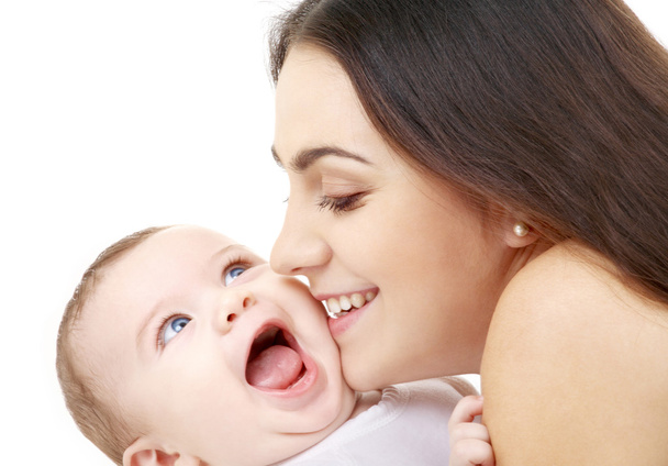 matka líbat její dítě - Fotografie, Obrázek