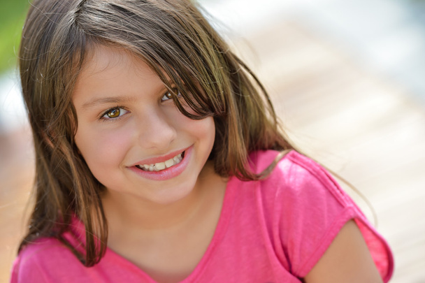 Smiling Young Girl - Fotoğraf, Görsel