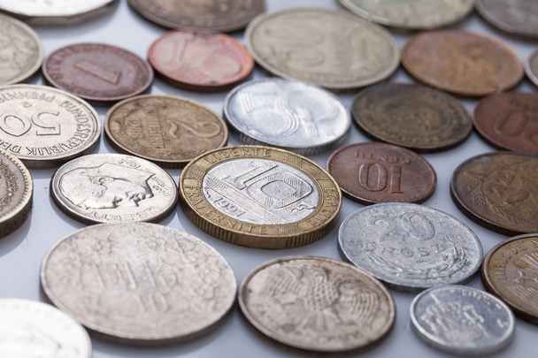 munten uit verschillende landen - Foto, afbeelding