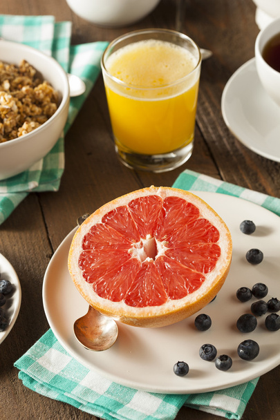 Toronja orgánica saludable para el desayuno
 - Foto, imagen