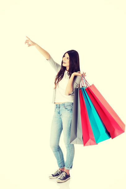 Beautiful woman is shopping. - Foto, imagen