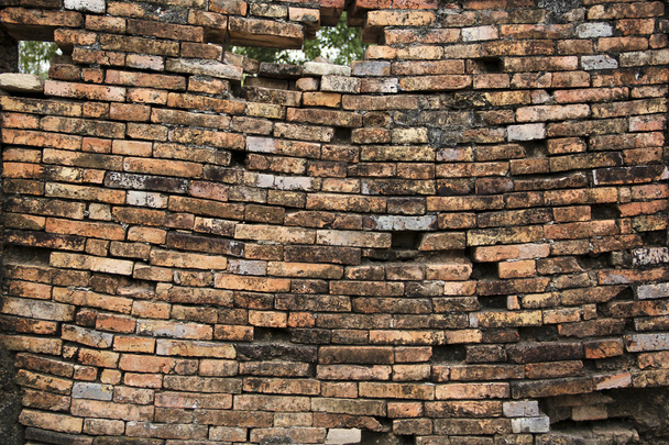 Sagging old brick wall background - Photo, Image