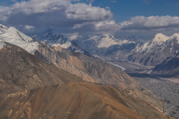Kirgizisztán gleccser - Fotó, kép