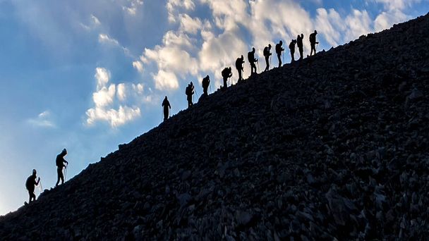 Gipfelwanderung der Bergsteigergruppe - Foto, Bild
