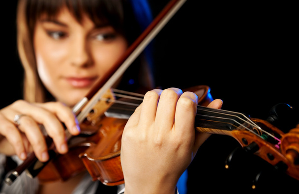 Blurred female violinist - Φωτογραφία, εικόνα