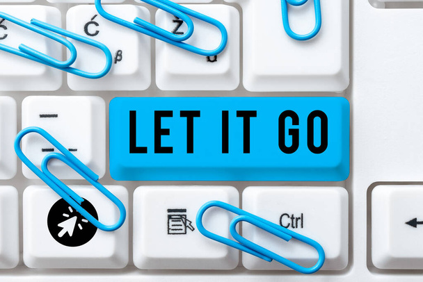 Handwriting text Let It Go, Internet Concept choose not to make reactions about an action or remark - Fotografie, Obrázek