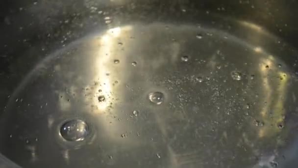 Agua hirviendo de Fizz
 - Imágenes, Vídeo
