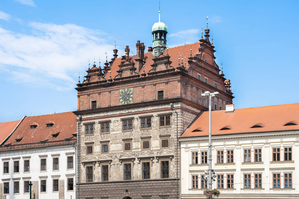 Κτίρια της πλατείας της Δημοκρατίας στο Πίλσεν, Τσεχική Δημοκρατία - Φωτογραφία, εικόνα
