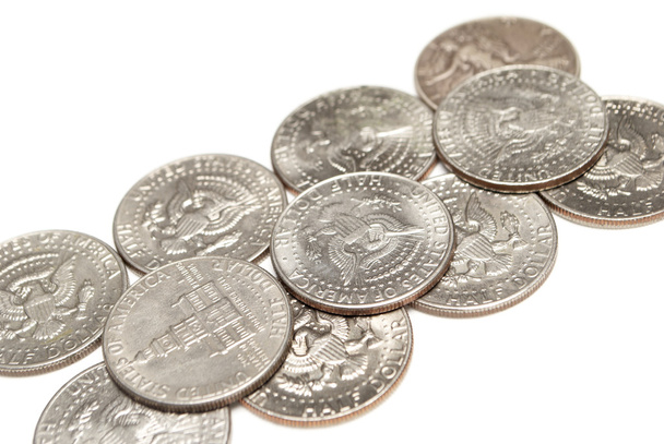 Moneta e denaro, monete su sfondo bianco
 - Foto, immagini