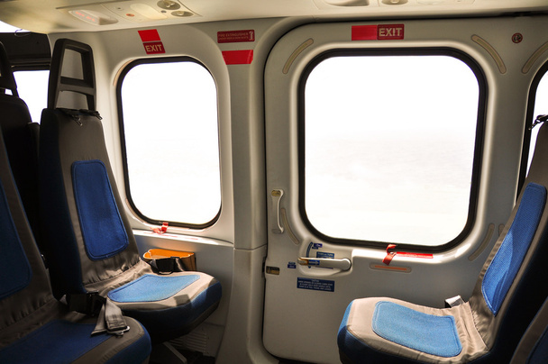 De piloten Configuratiescherm binnen een passagier vliegtuig, Control panel van vliegtuig. - Foto, afbeelding