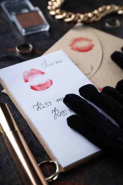 Konzept romantischer Liebesbriefe, romantischer Briefwechsel - Foto, Bild