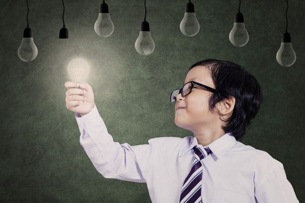Smart student with bright idea - Foto, afbeelding