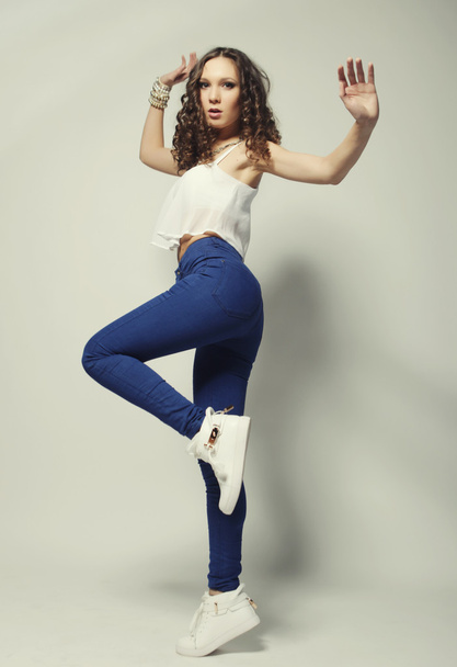 fashion model with curly hair - Foto, Imagem