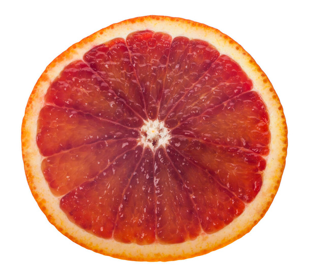 Rode sinaasappels geïsoleerd op witte achtergrond. Vers voedsel eet biologische landbouw gezond. - Foto, afbeelding
