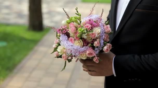 Прекрасный свадебный букет - Кадры, видео