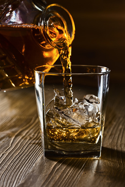 whisky et glace naturelle
  - Photo, image