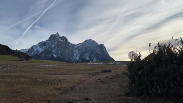 Cold winter field with mountain in front - Metraje, vídeo