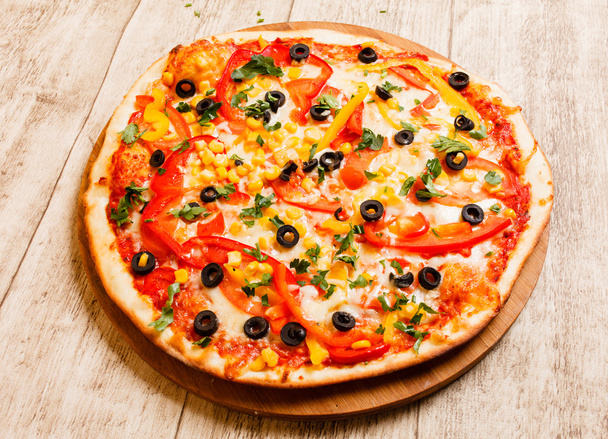 Tasty fresh pizza - Foto, afbeelding
