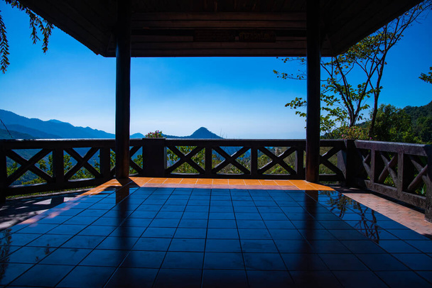 Maison de repos publique sur la montagne dans la province de Nan, Thaïlande. - Photo, image