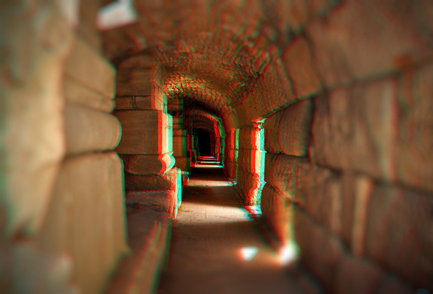 Anaglifo 3D del tunnel vuoto
 - Foto, immagini