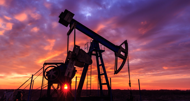 Βιομηχανικοί πετρελαίου και αερίου καλά - Φωτογραφία, εικόνα