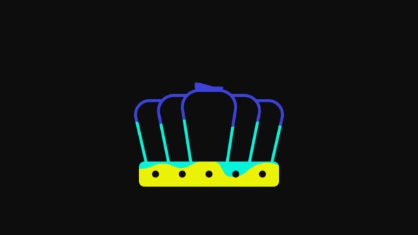 Yellow King crown icon isolated on black background. 4K Video motion graphic animation. - Imágenes, Vídeo