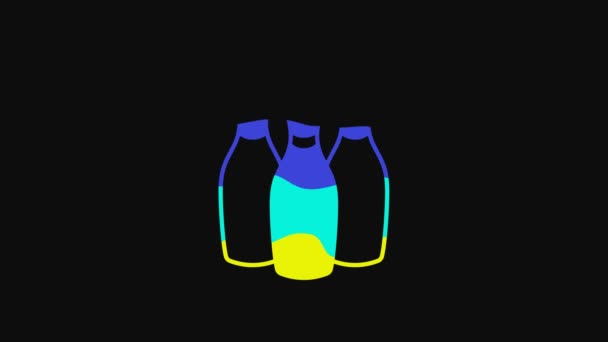 Yellow Bowling pin icon isolated on black background. Juggling clubs, circus skittles. 4K Video motion graphic animation. - Imágenes, Vídeo