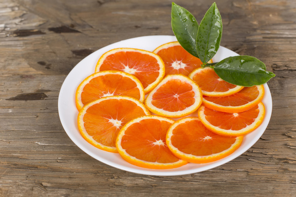 rote Orange in Scheiben geschnitten - Foto, Bild