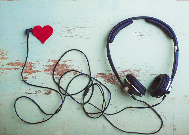 headphones symbol Valentine - 写真・画像