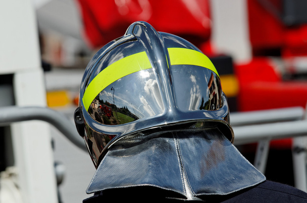 Fireman helmet - Zdjęcie, obraz