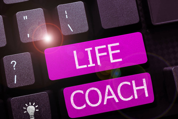 Zarejestruj wyświetlanie Life Coach, Słowo Wpisany na osobę, która doradza klientom, jak rozwiązać swoje problemy lub cele - Zdjęcie, obraz