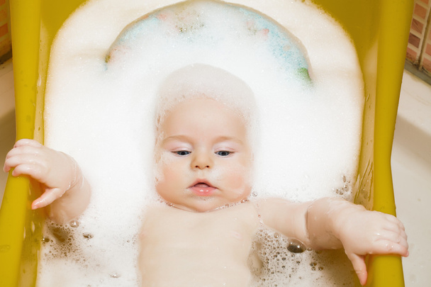 Baby boy in the bath - Zdjęcie, obraz