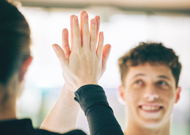 High five, hands or sports people for teamwork, support or collaboration with smile in gym. Agreement, partnership or greeting men for thank you, motivation for success goal and targets achievement. - Foto, immagini