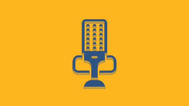 Icône de microphone bleu isolé sur fond orange. Sur micro micro radio. Signal haut-parleur. Animation graphique de mouvement vidéo 4K . - Séquence, vidéo