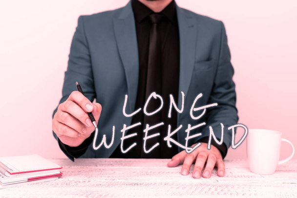 Text caption presenting Long Weekend, Concept meaning prolonged vacation Holiday season Relaxing Recreation time - Foto, Imagem