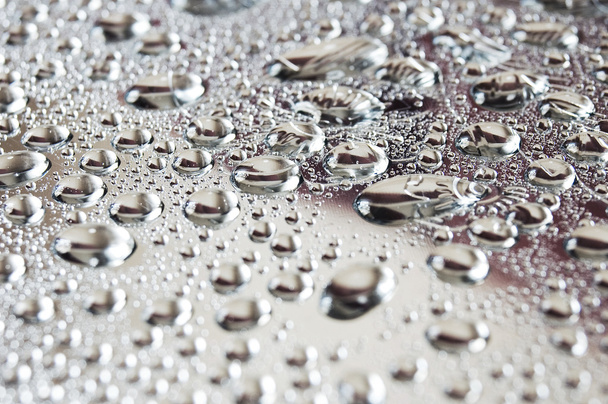 gotas de agua sobre fondo metálico - Foto, Imagen