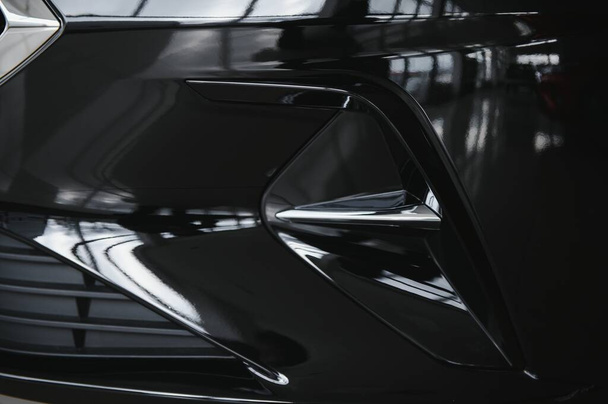 elements of the design of a modern car in a car showroom. - Foto, Imagem