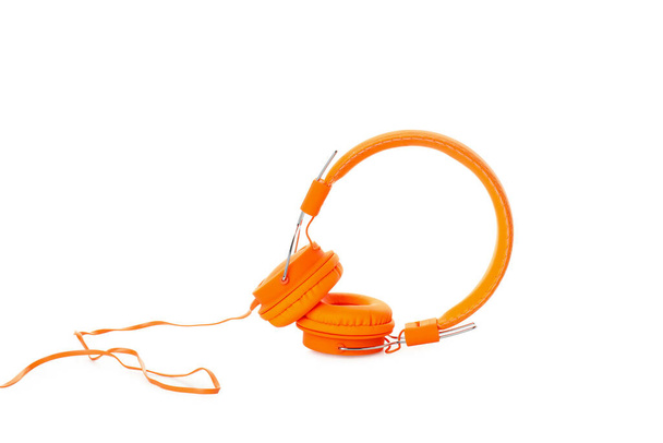 moderní sluchátka izolovaných na bílém pozadí - Fotografie, Obrázek