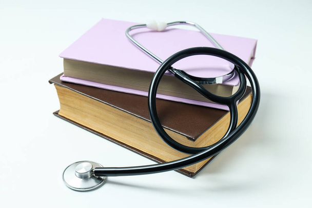 Concepto de educación médica y libros médicos - Foto, Imagen