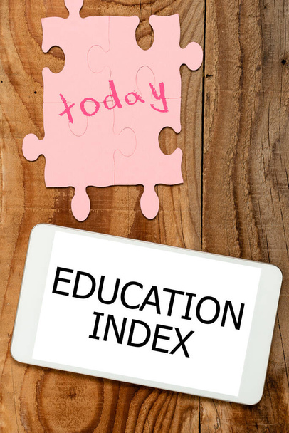 Inspiration zeigt Zeichen Bildung Index, Wort für das Ziel, die Lernbedürfnisse aller Kinder zu erfüllen Jugendliche Erwachsene - Foto, Bild