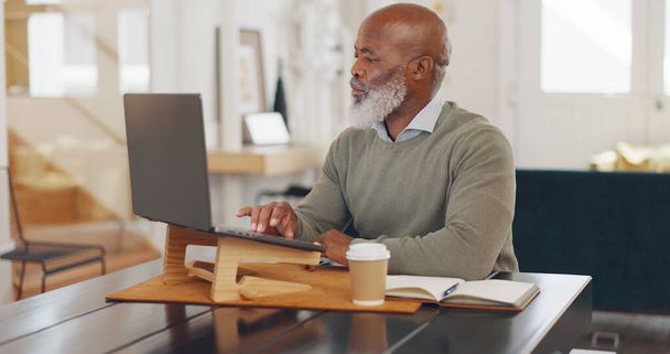 Email, communication and black man with a laptop for networking, corporate planning and project management job. Typing, research and African employee with a pc for professional connection at work. - Foto, Imagen