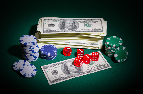 Dollars chips and dices - Foto, Imagen
