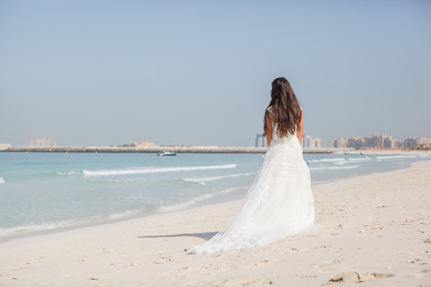 Bride At Beach Wedding - Valokuva, kuva