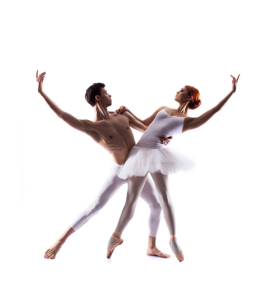 Couple of ballet dancers - Fotoğraf, Görsel