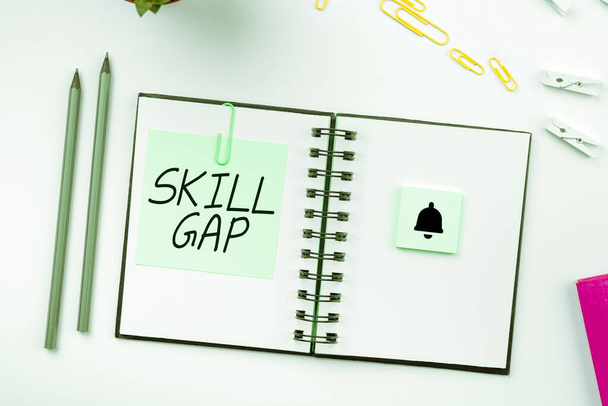 Testi scritti a mano Skill Gap, Business concept Riferirsi a una persona debolezza o limitazione del knowlege - Foto, immagini
