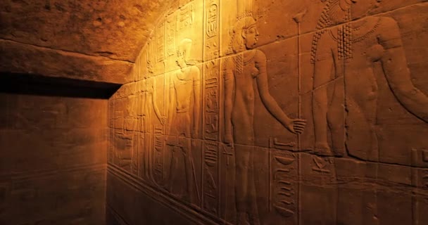 A Philae templomban, Aswan, Egyiptom felső részén. - Felvétel, videó