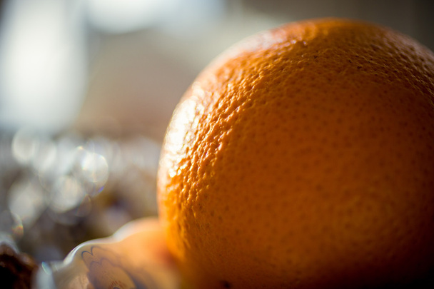Appelsiininkuoresta valmistettu makroruisku
 - Valokuva, kuva